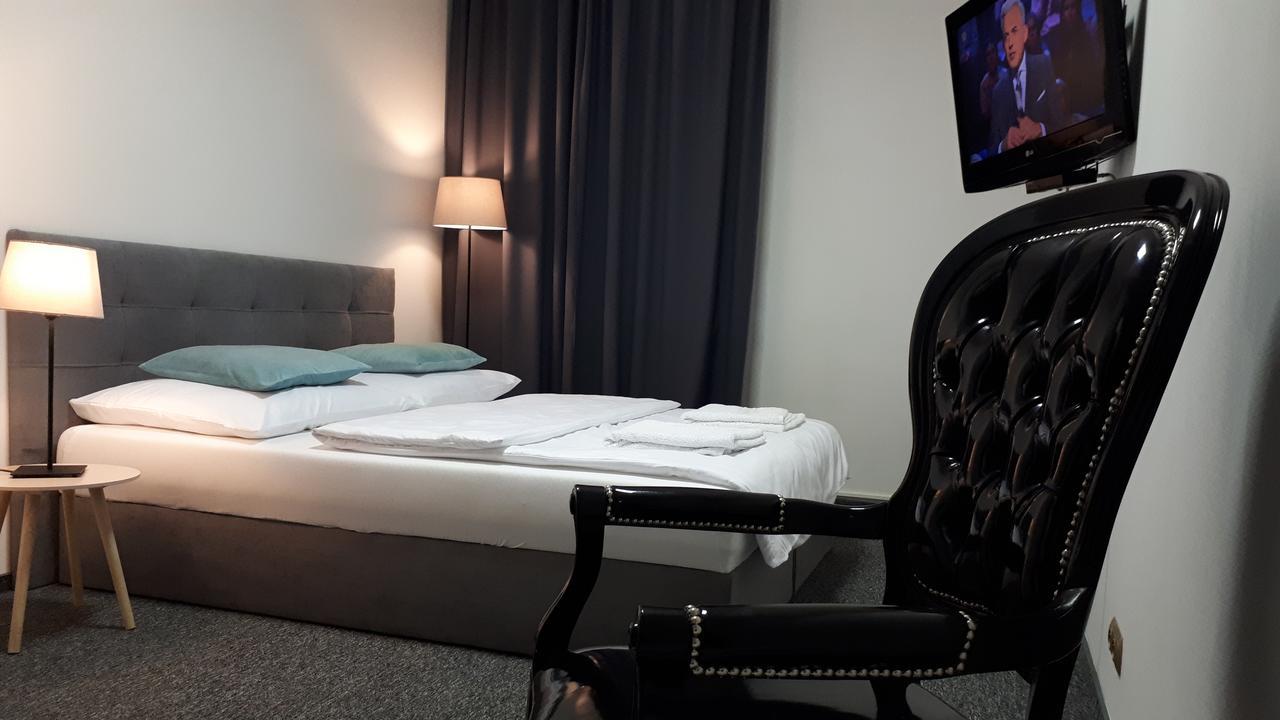 Apartamenty Sienkiewicza10 Łomża Екстериор снимка