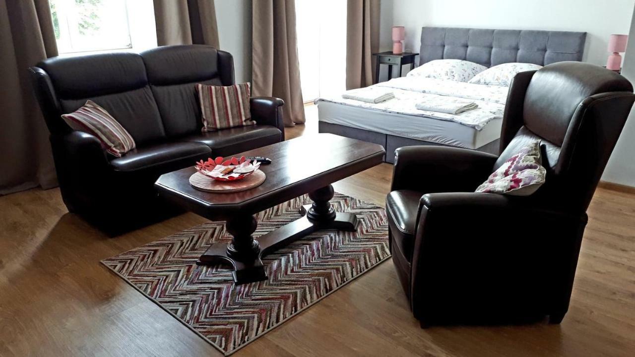 Apartamenty Sienkiewicza10 Łomża Екстериор снимка